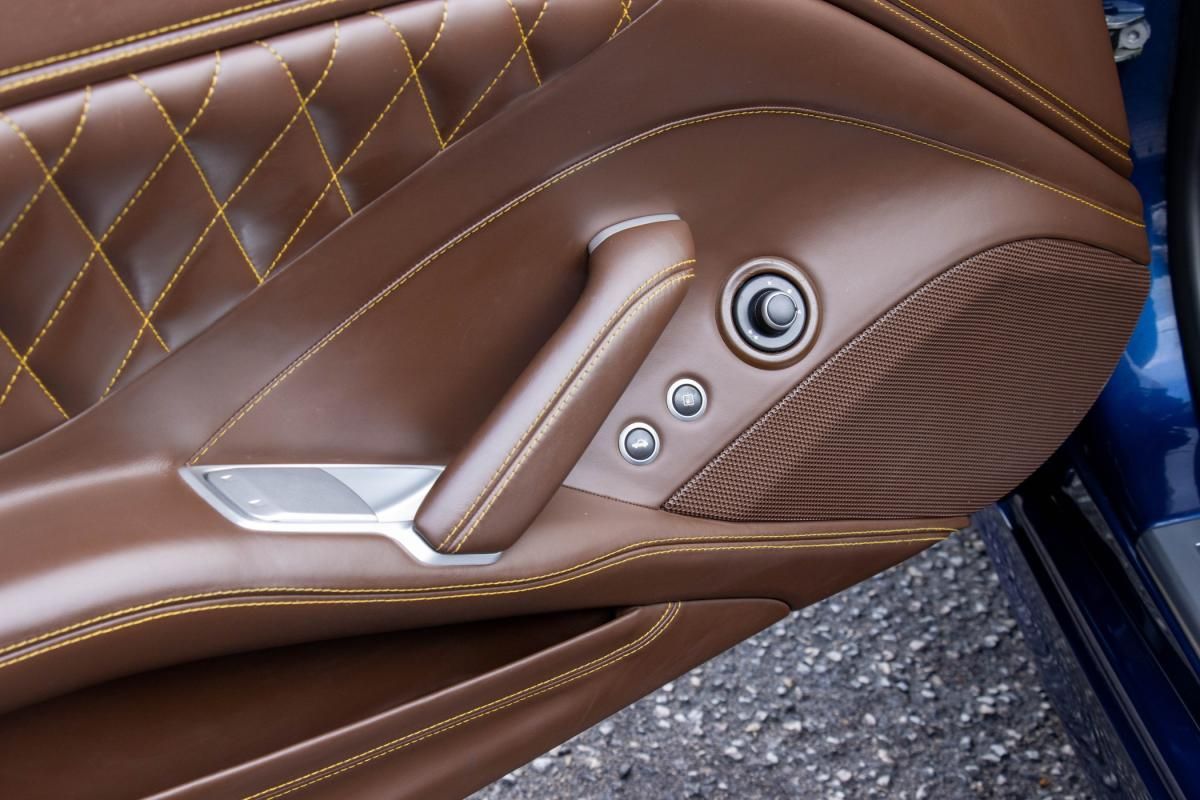 ferrari-california-2015-gasolina-3855cc