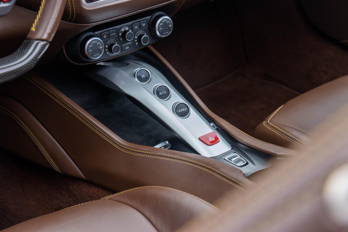 ferrari-california-2015-gasolina-3855cc