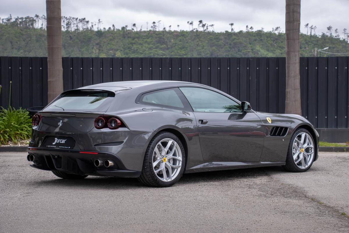 ferrari-gtc4-lusso-2017-gasolina-3855cc
