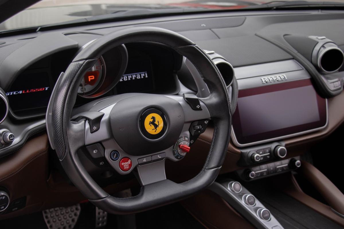 ferrari-gtc4-lusso-2017-gasolina-3855cc