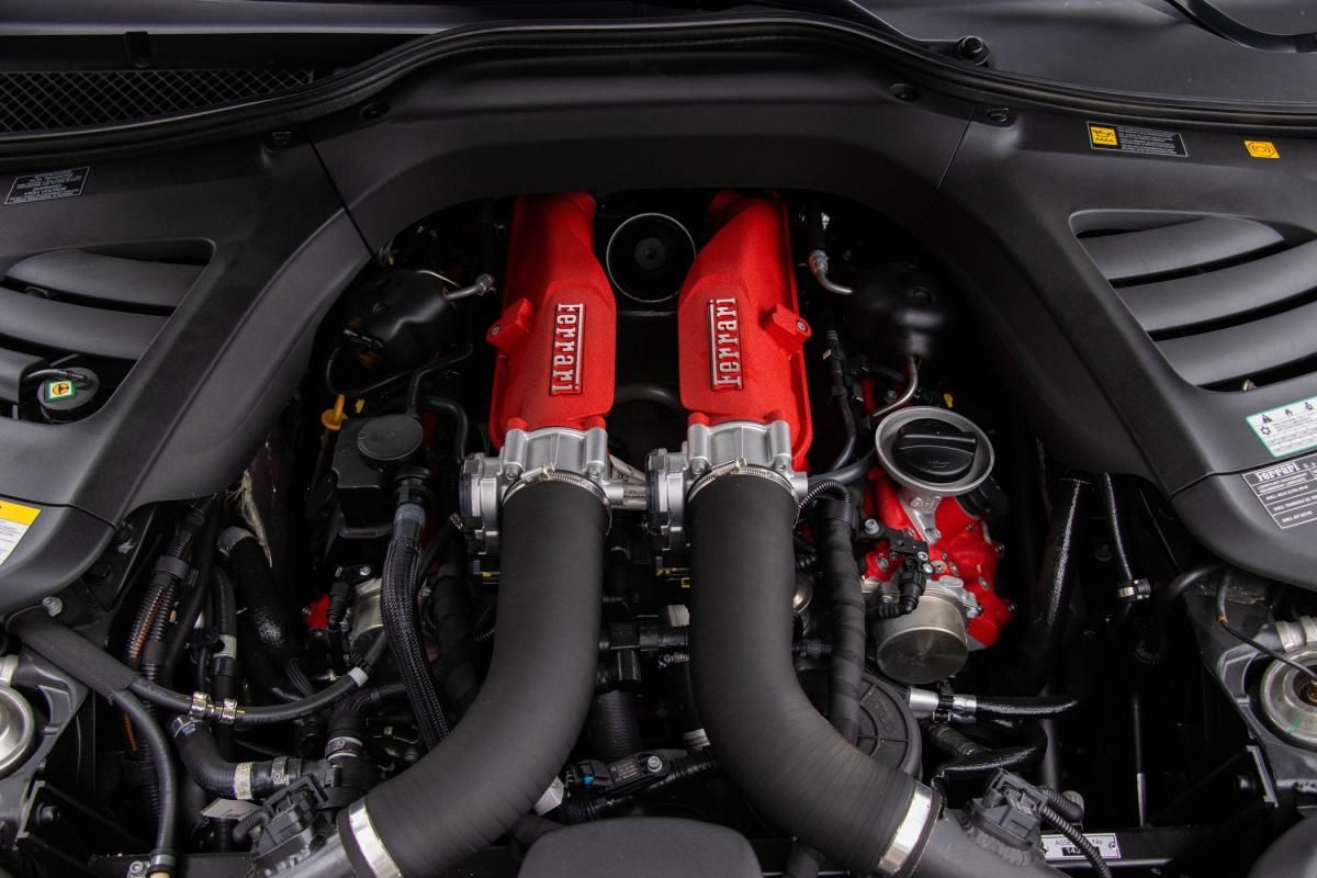 ferrari-gtc4-lusso-2017-gasolina-3855cc