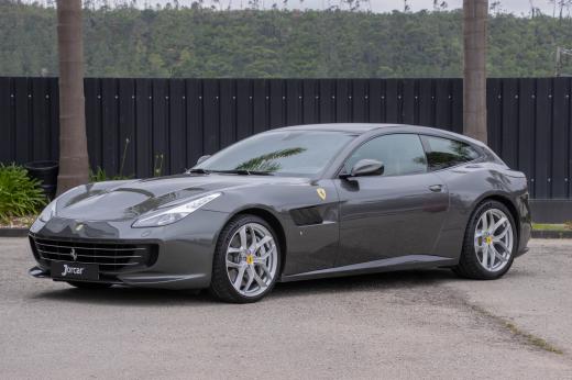 ferrari-gtc4-lusso-2017-gasolina-3855cc