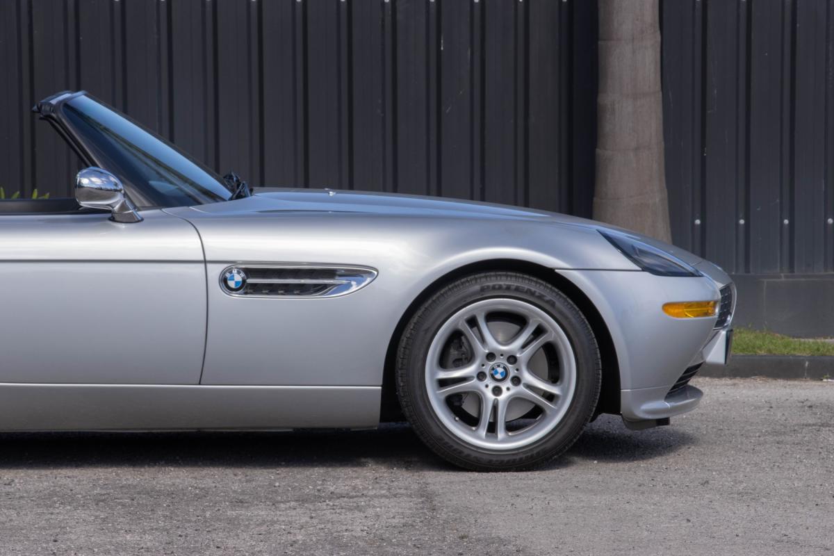 bmw-z8-2004-gasolina-4941cc