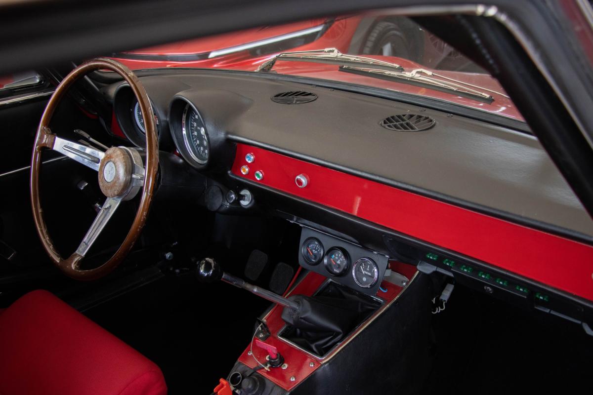 alfa-romeo-gt-1967-gasolina-1300cc