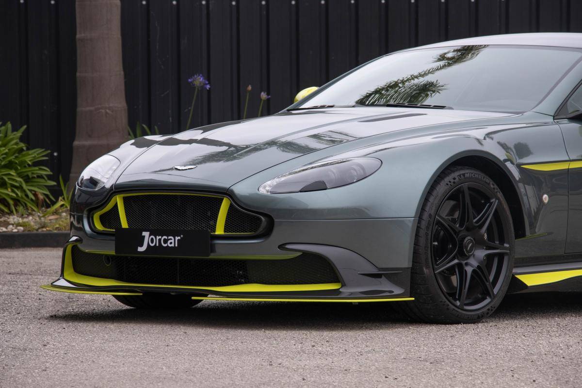 aston-martin-vantage-2017-gasolina-4735cc
