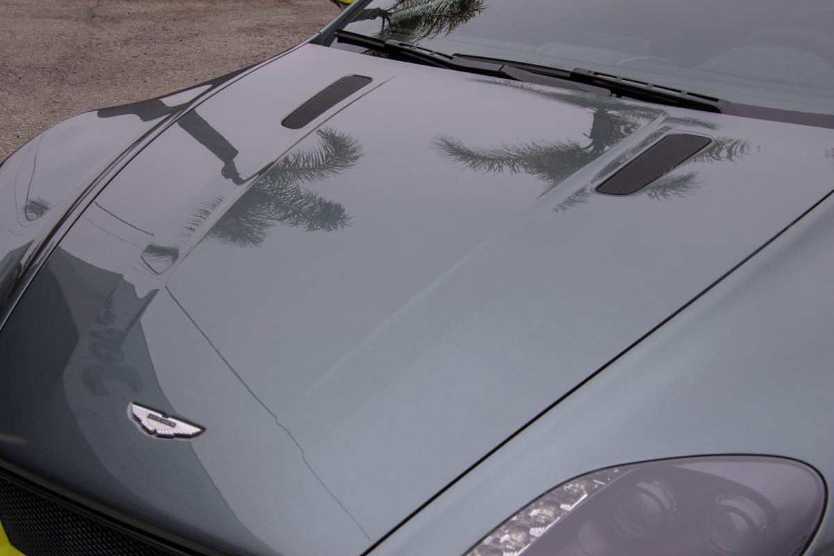 aston-martin-vantage-2017-gasolina-4735cc