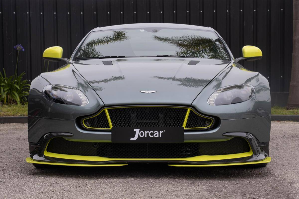 aston-martin-vantage-2017-gasolina-4735cc