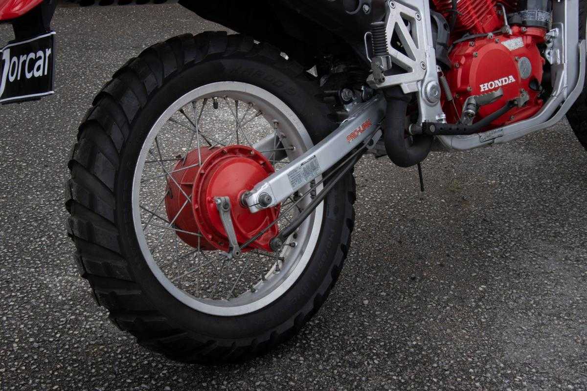 honda-zr-v-1984-gasolina-749cc