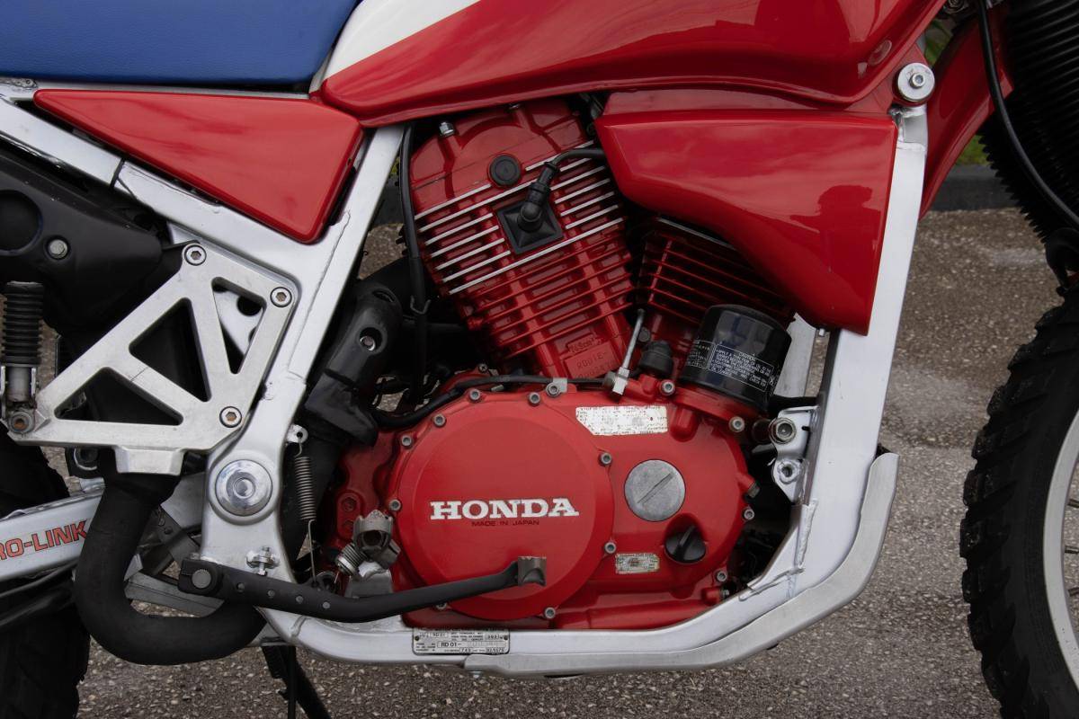 honda-zr-v-1984-gasolina-749cc