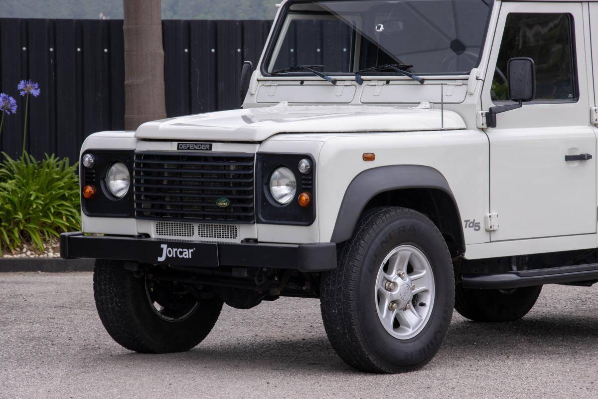 land-rover-defender-2006-diesel-2495cc