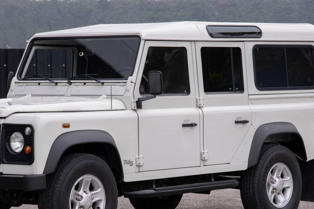 land-rover-defender-2006-diesel-2495cc