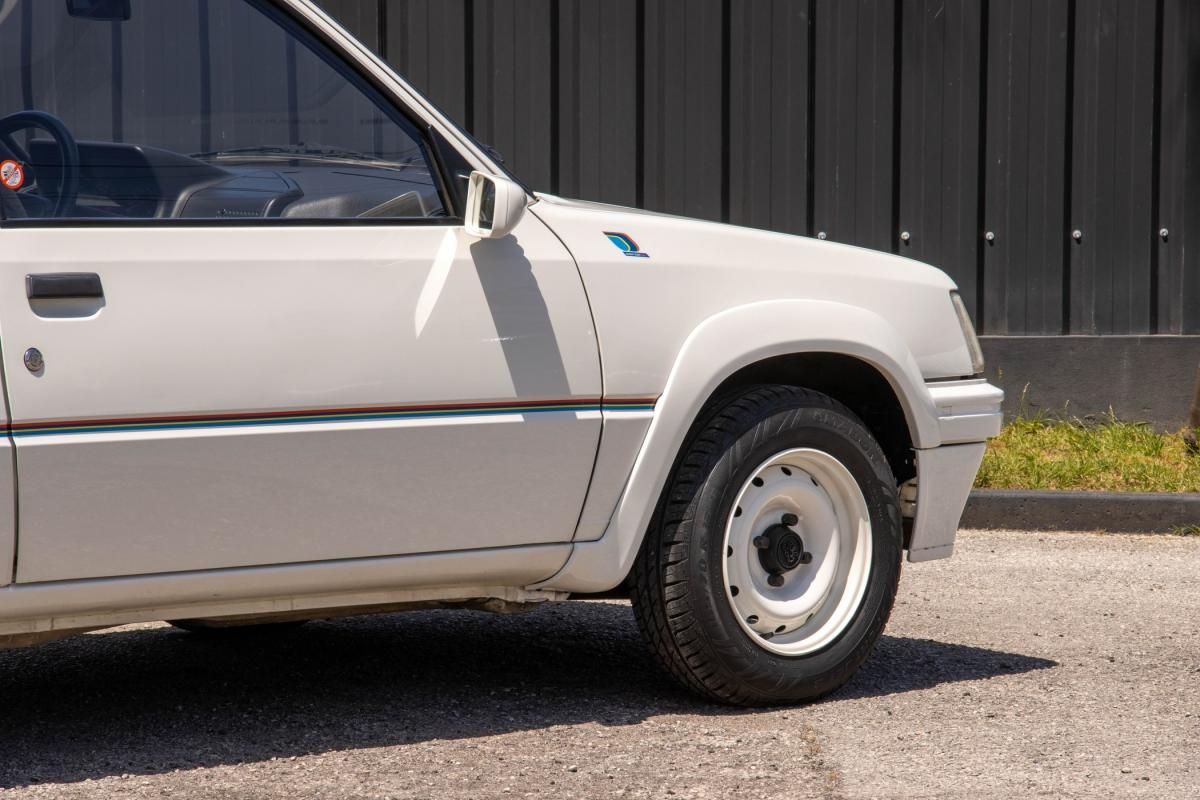 peugeot-205-1992-gasolina-1294cc
