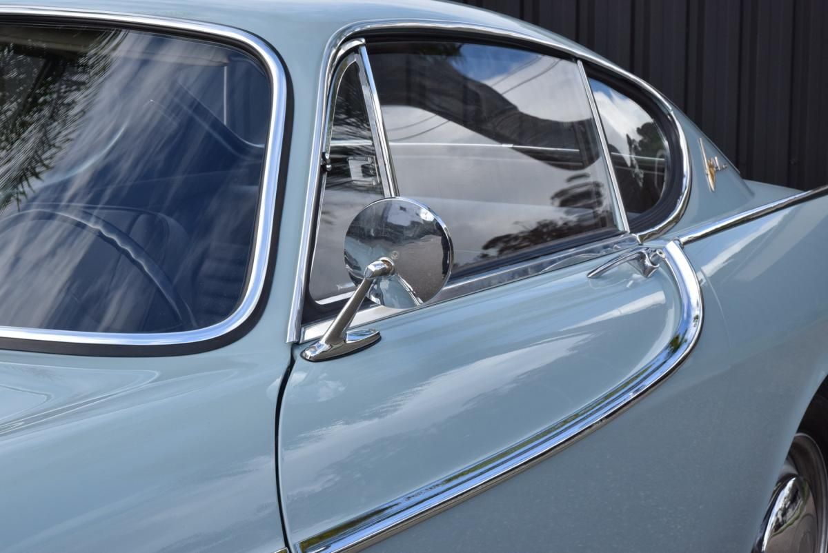 volvo-p1800-1964-gasolina-1767cc