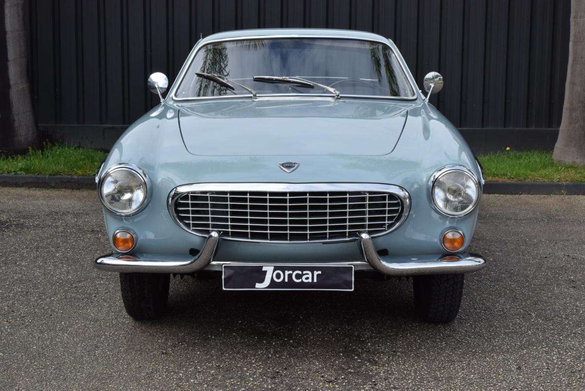 volvo-p1800-1964-gasolina-1767cc