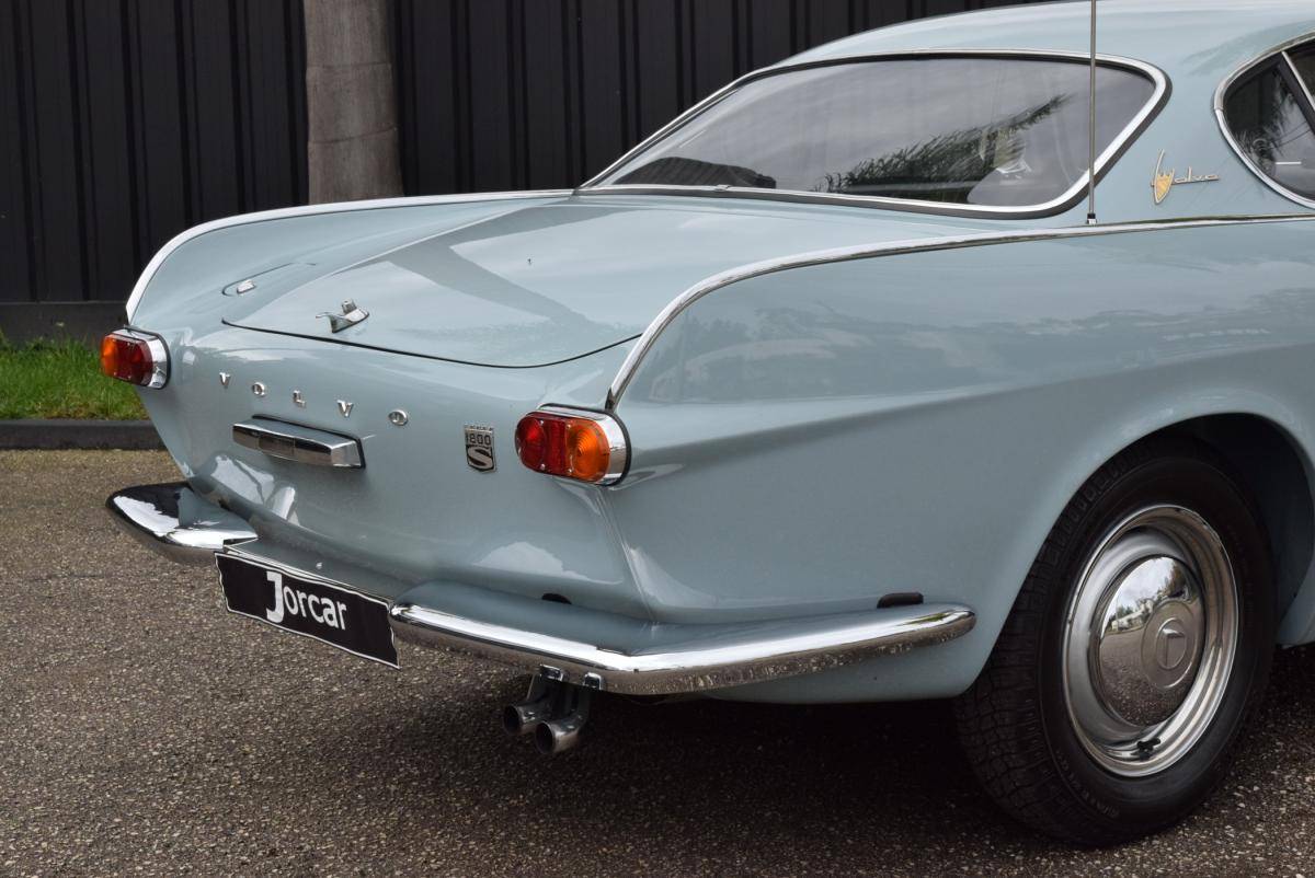 volvo-p1800-1964-gasolina-1767cc