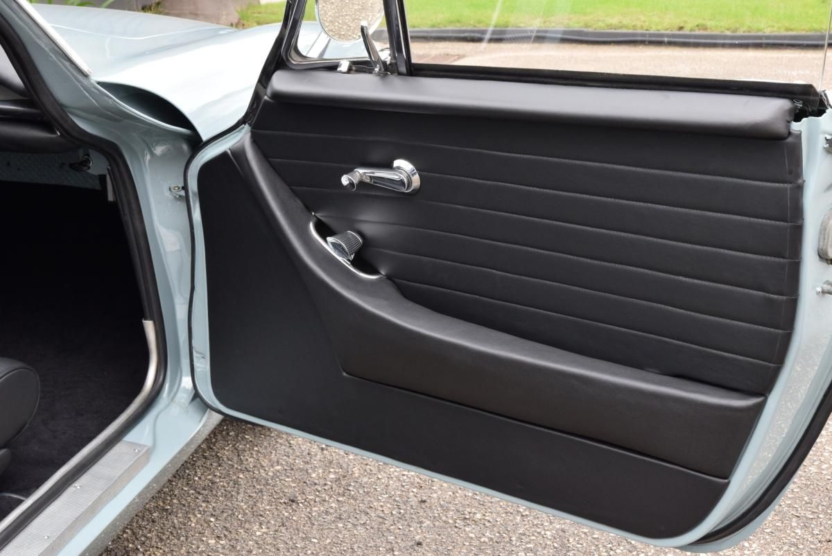 volvo-p1800-1964-gasolina-1767cc