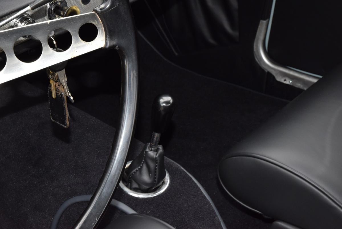 volvo-p1800-1964-gasolina-1767cc