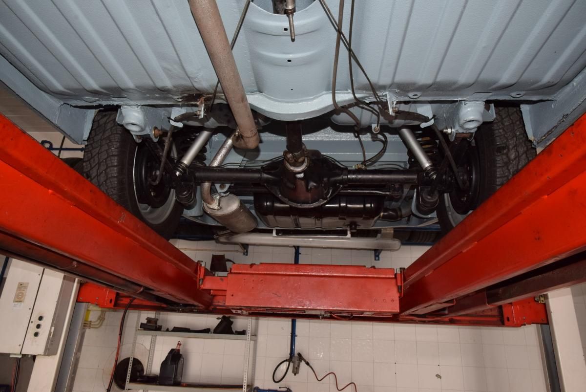 volvo-p1800-1964-gasolina-1767cc