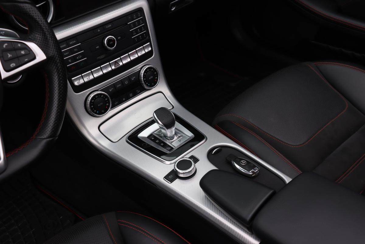 mercedes-benz-slc-2018-gasolina-3000cc