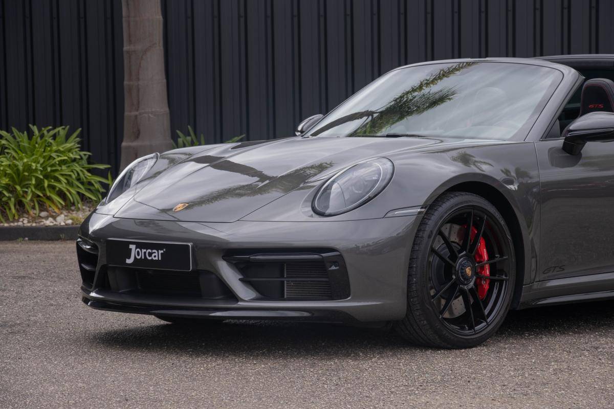 porsche-992-2023-gasolina-3000cc