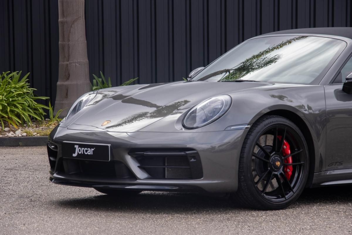 porsche-992-2023-gasolina-3000cc