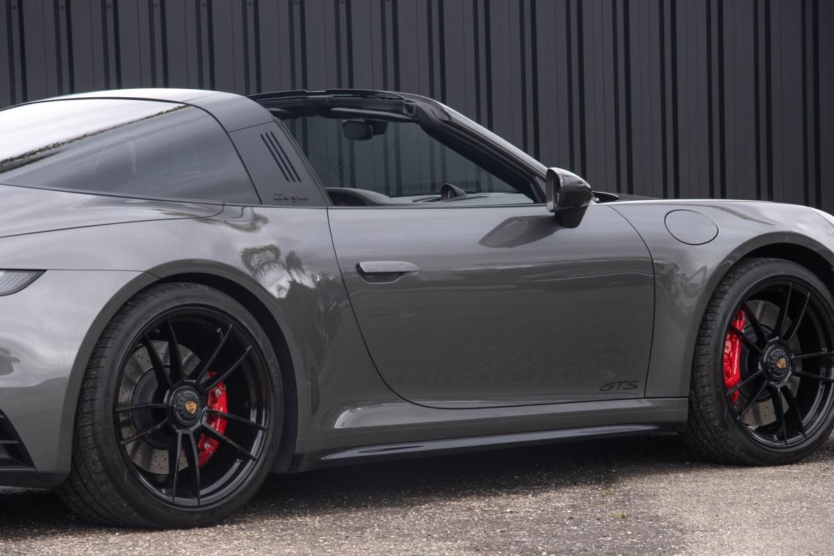 porsche-992-2023-gasolina-3000cc