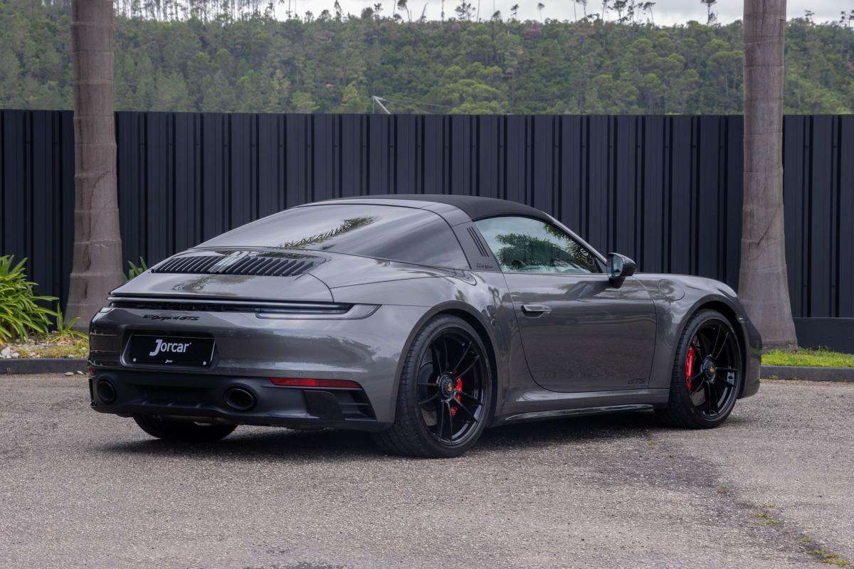 porsche-992-2023-gasolina-3000cc