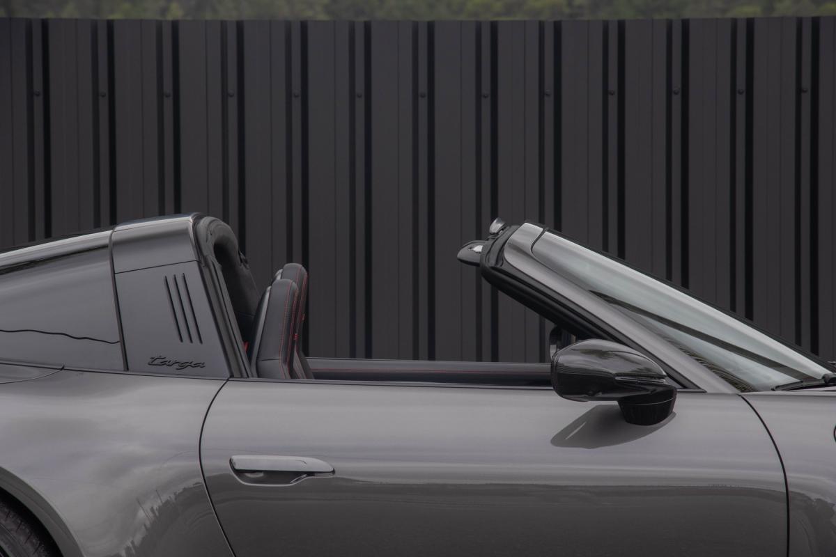 porsche-992-2023-gasolina-3000cc