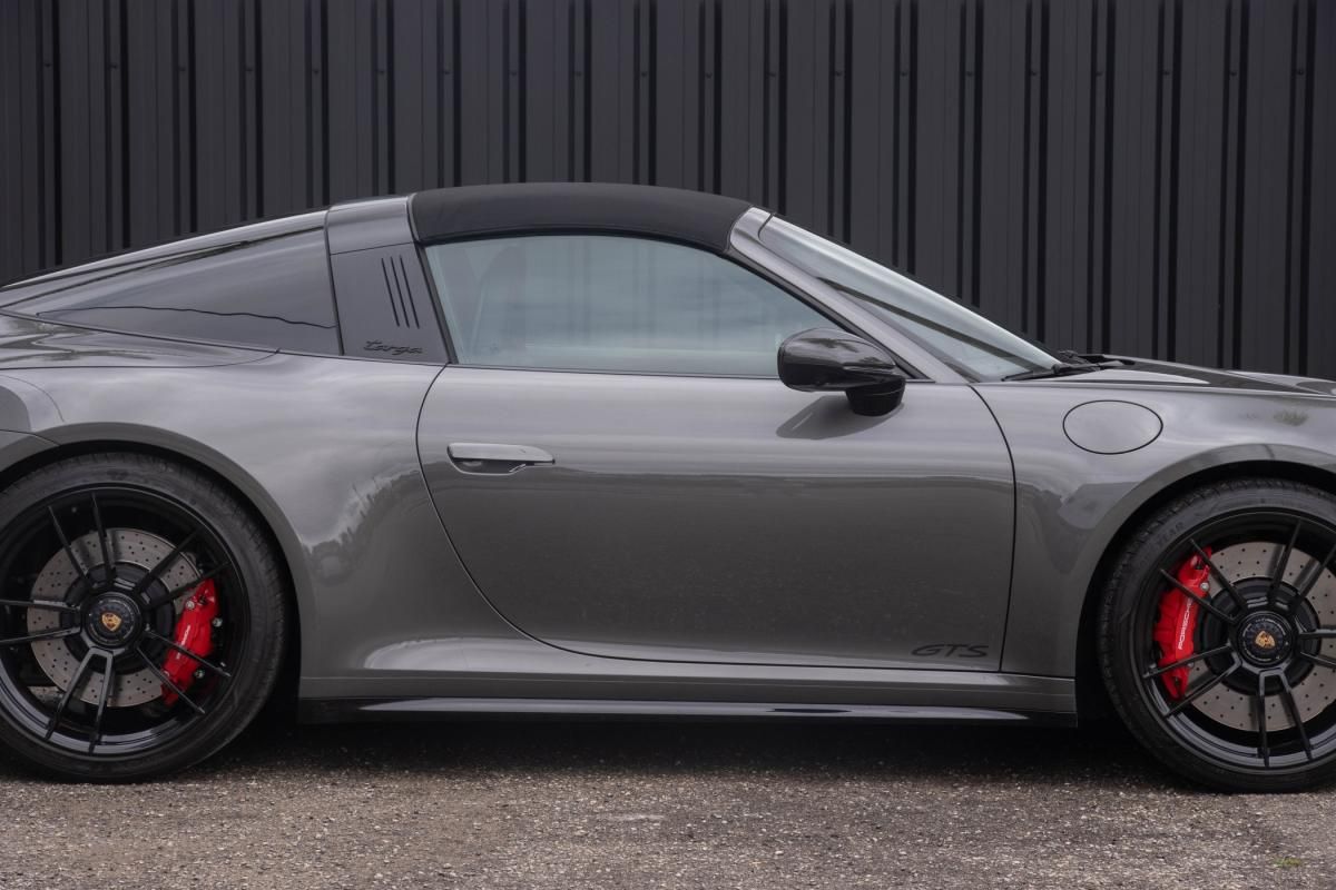 porsche-992-2023-gasolina-3000cc