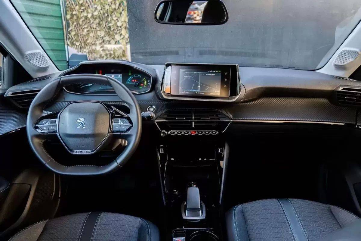 peugeot-e-208-2021-eletrico-0cc