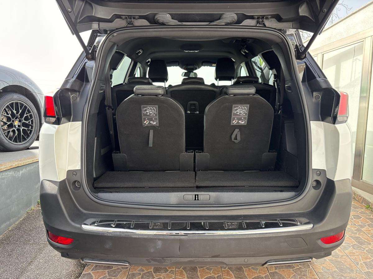peugeot-5008-2018-diesel-1499cc