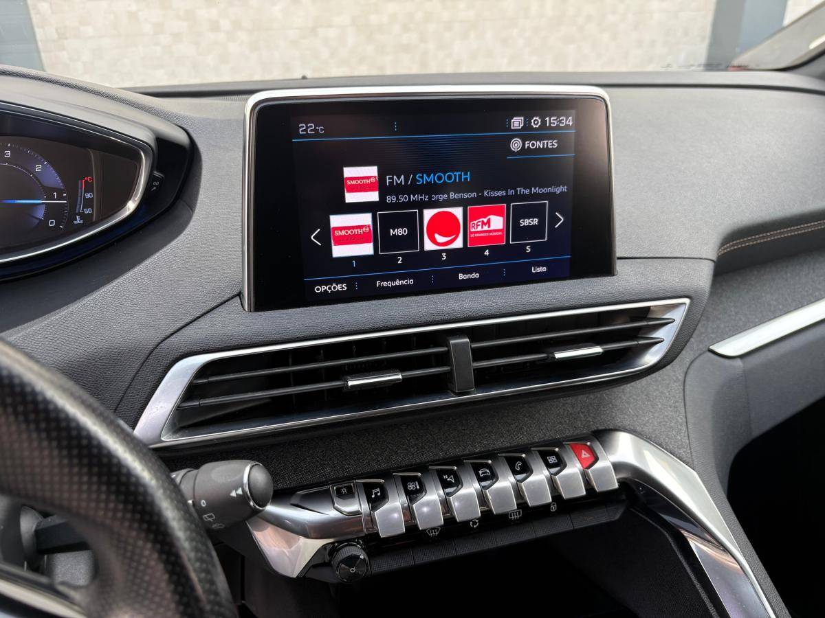 peugeot-5008-2018-diesel-1499cc
