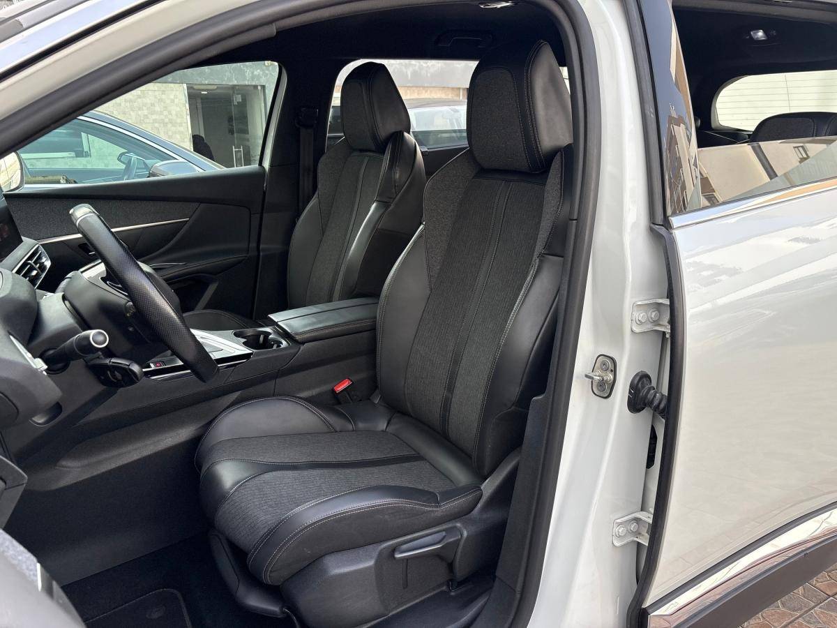 peugeot-5008-2018-diesel-1499cc