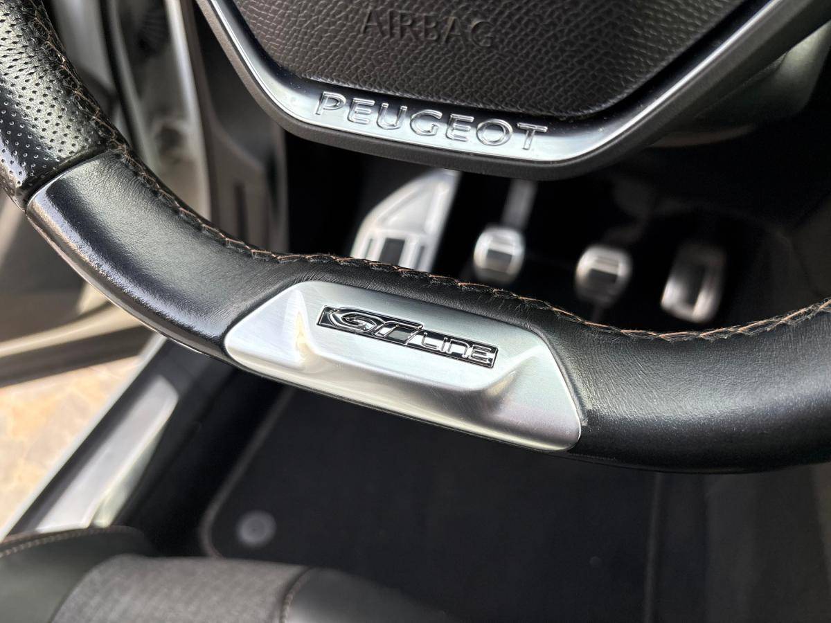 peugeot-5008-2018-diesel-1499cc