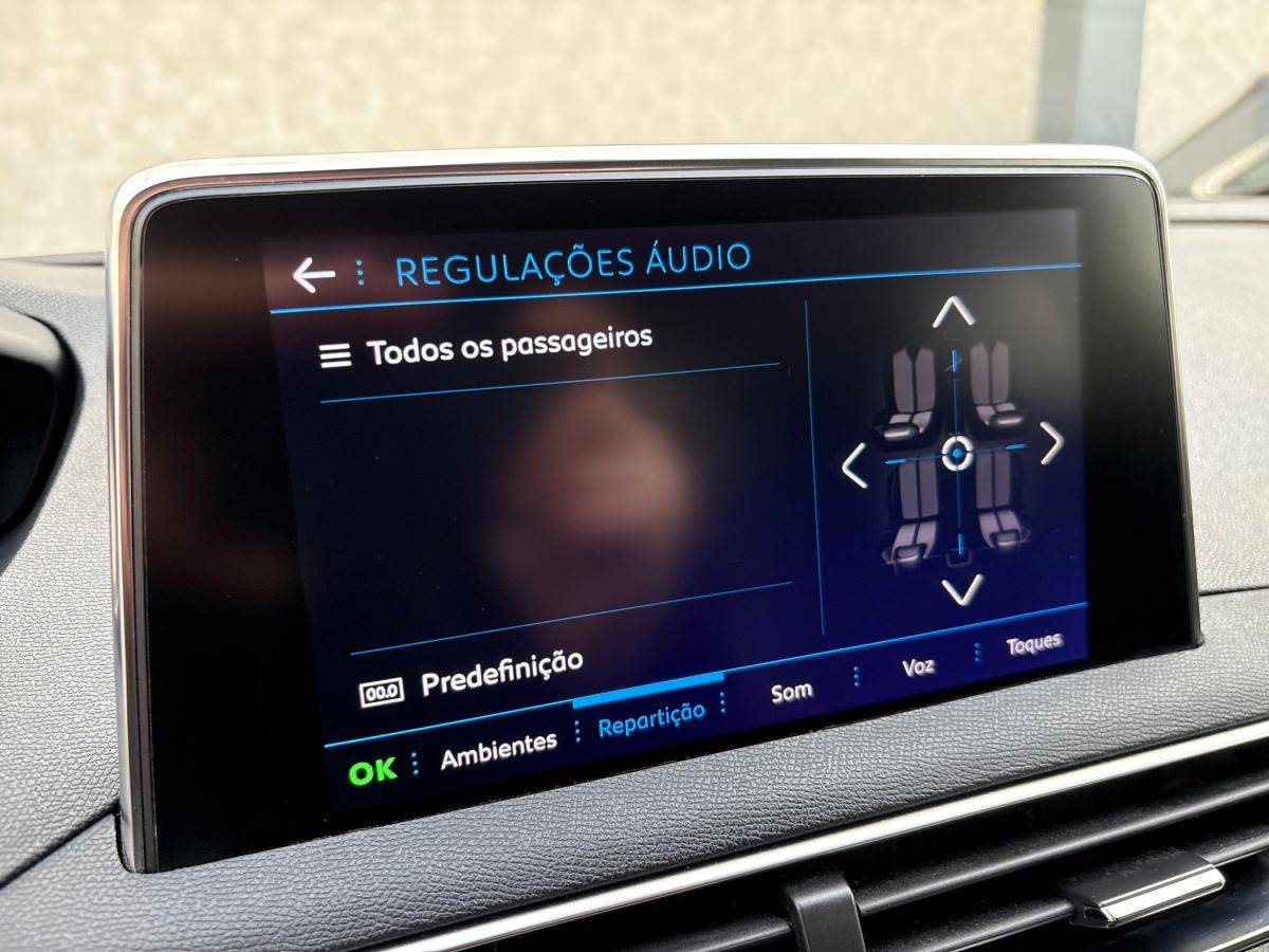 peugeot-5008-2018-diesel-1499cc
