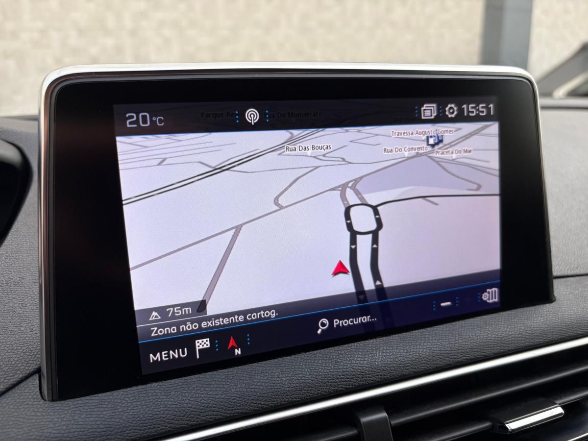 peugeot-5008-2018-diesel-1499cc