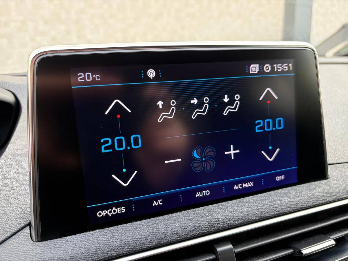 peugeot-5008-2018-diesel-1499cc