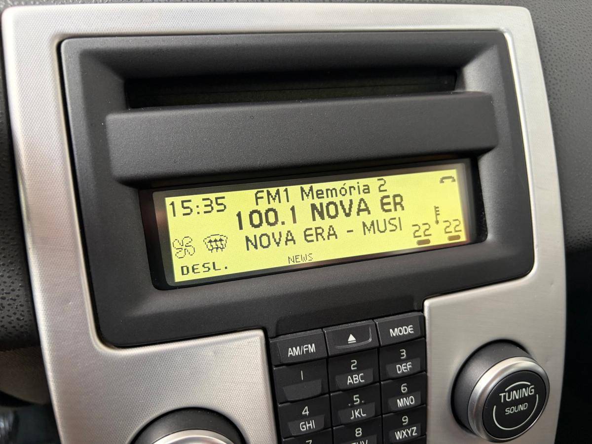 volvo-v50-2012-diesel-1560cc