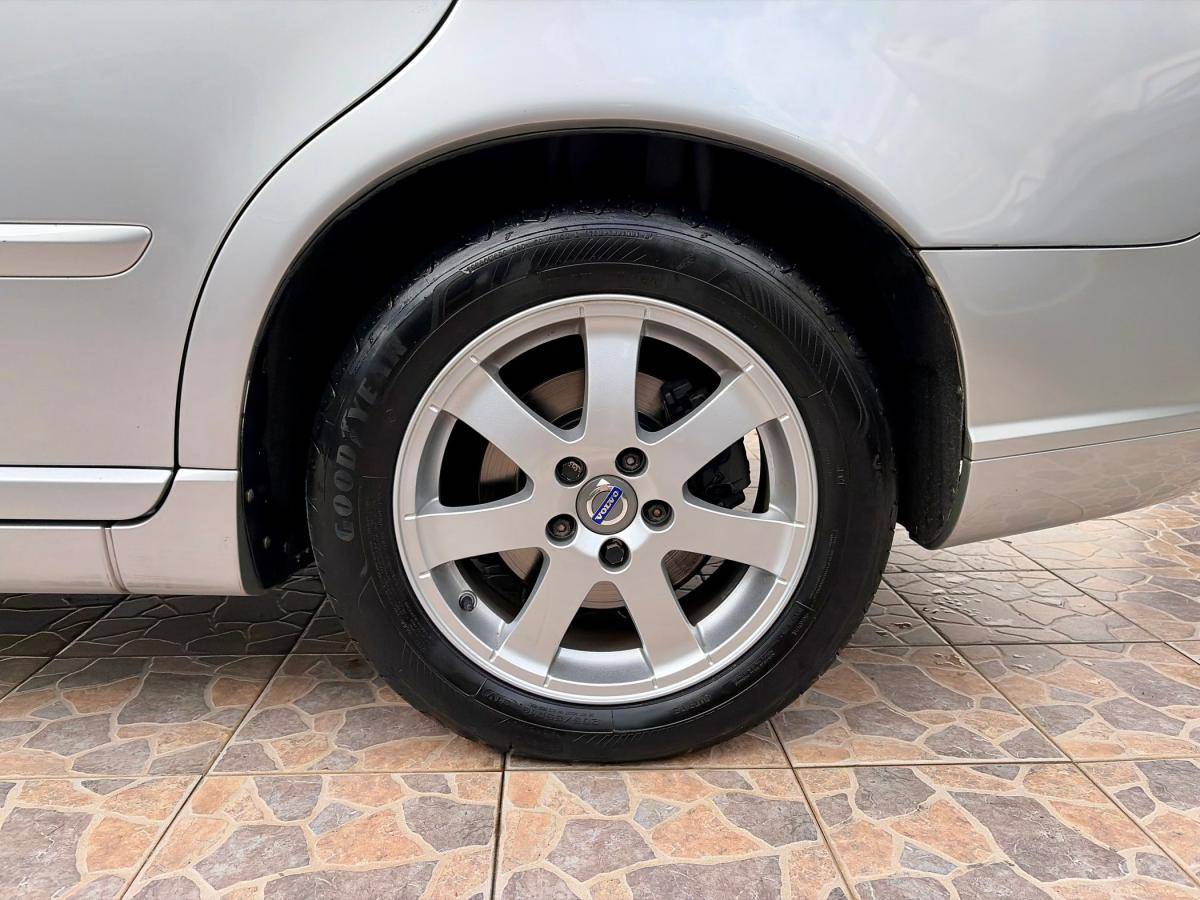 volvo-v50-2012-diesel-1560cc