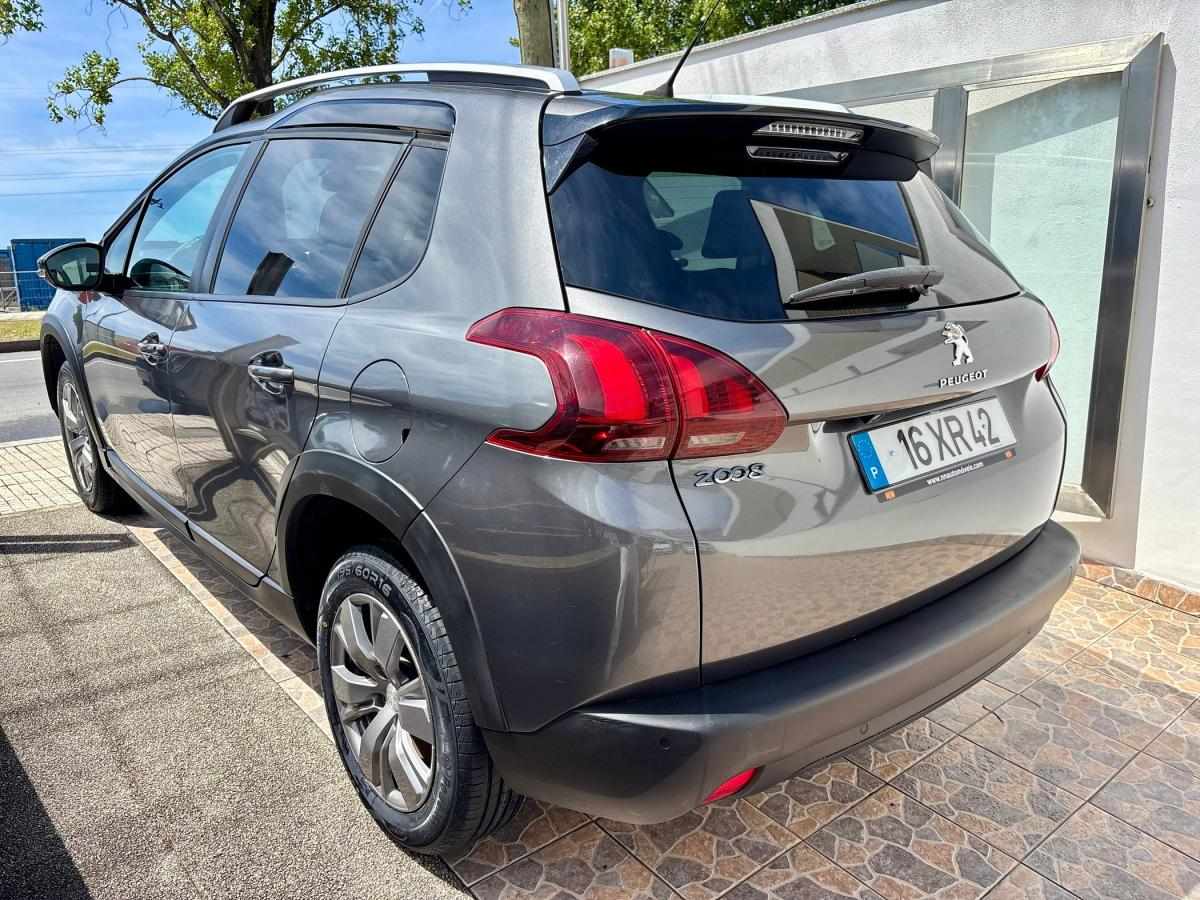 peugeot-2008-2019-gasolina-1199cc
