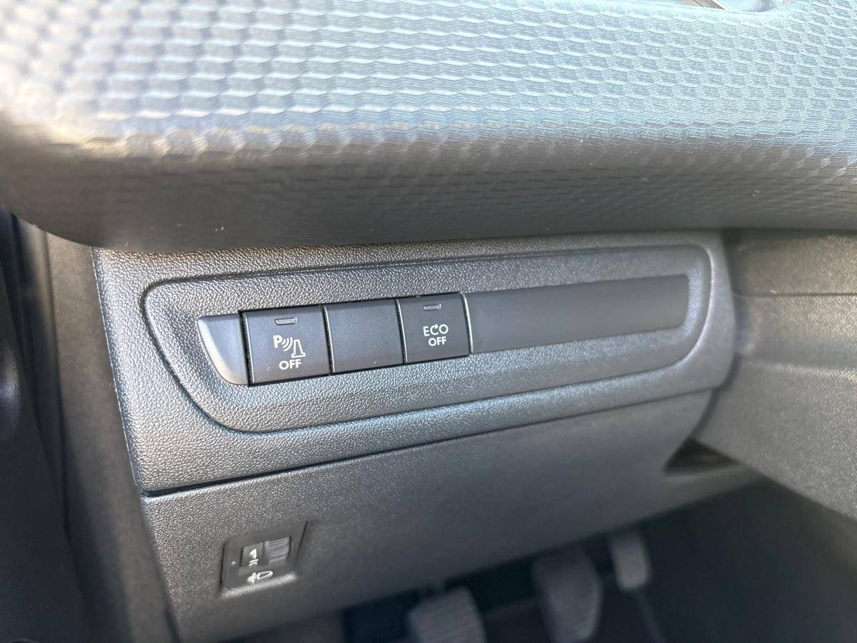 peugeot-2008-2019-gasolina-1199cc