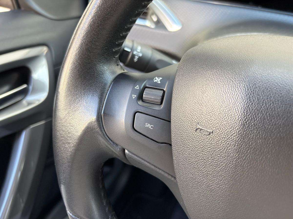 peugeot-2008-2019-gasolina-1199cc