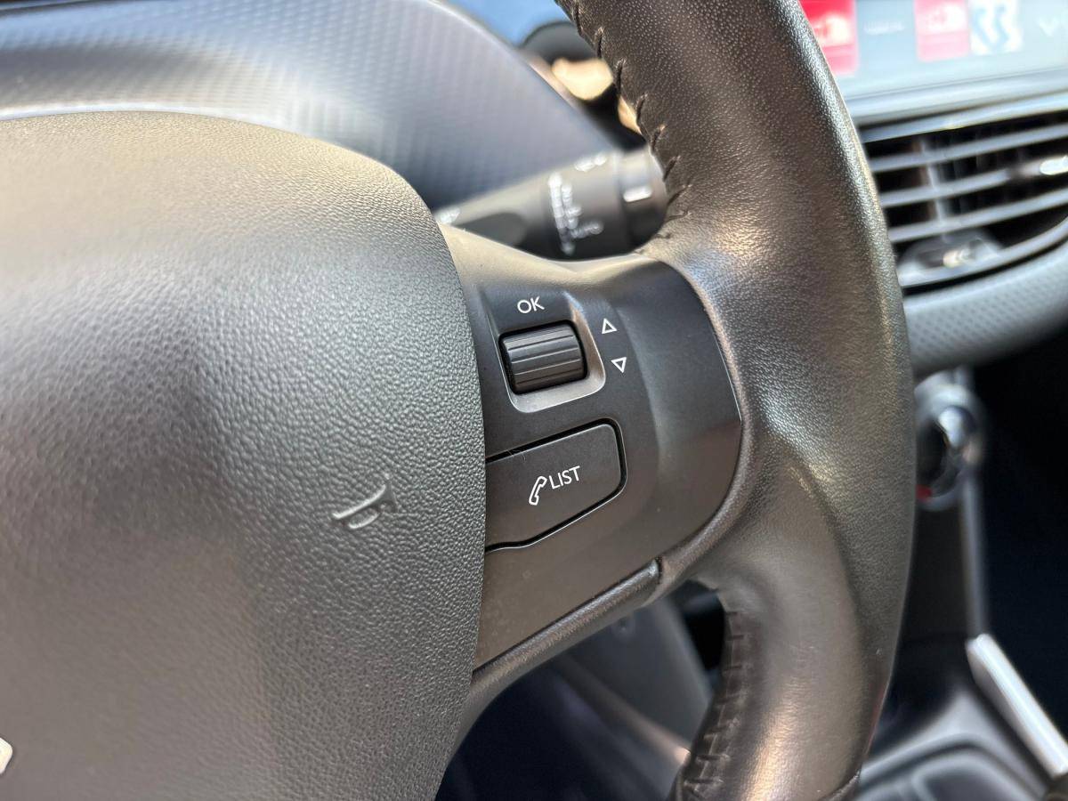 peugeot-2008-2019-gasolina-1199cc