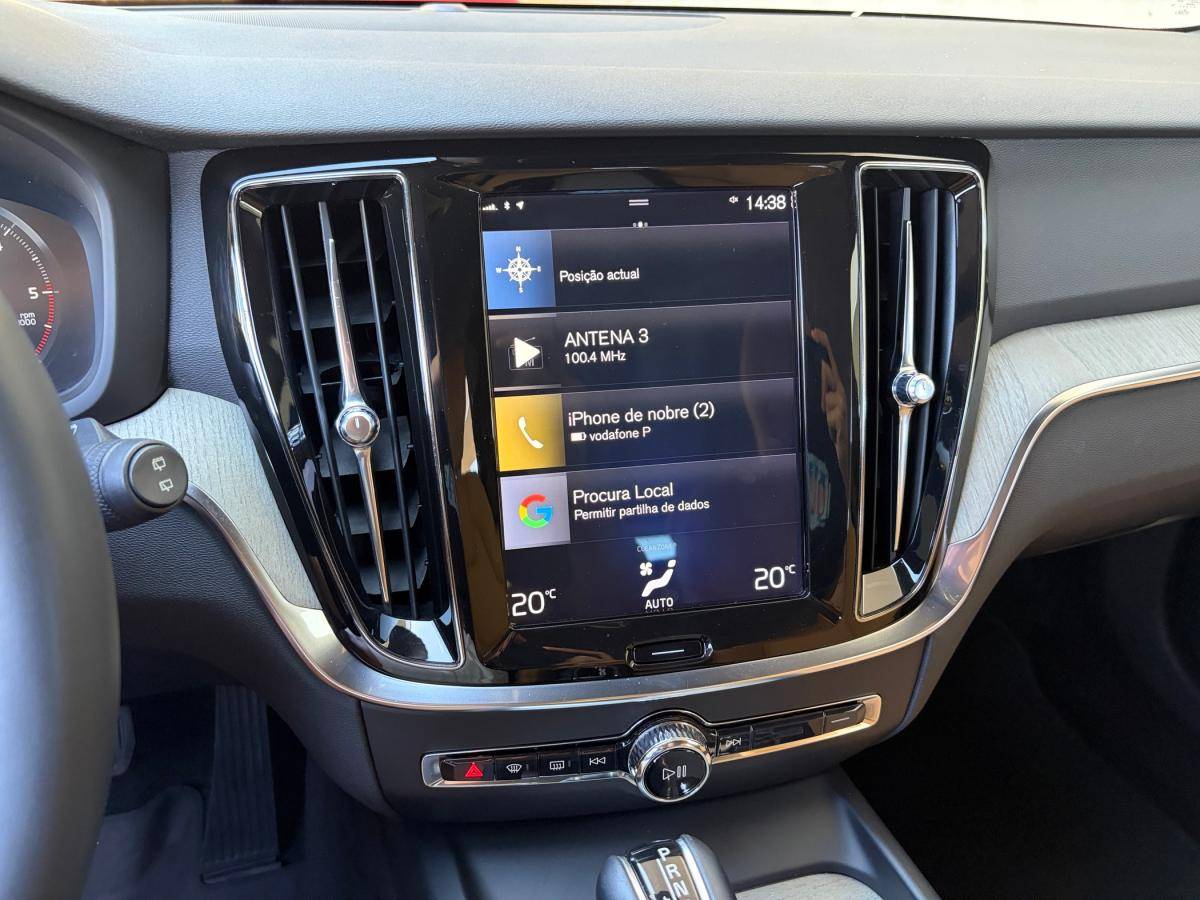 volvo-v60-2019-diesel-1969cc
