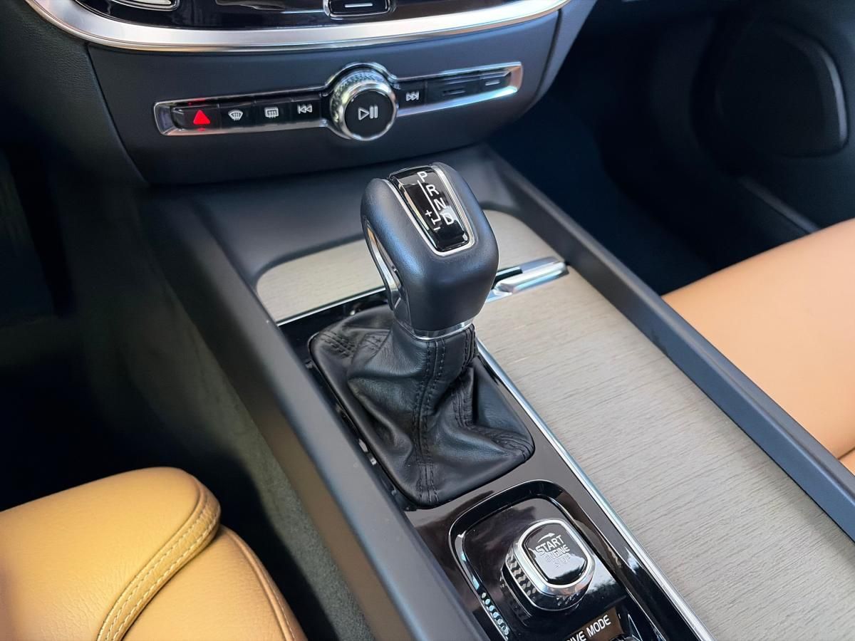 volvo-v60-2019-diesel-1969cc