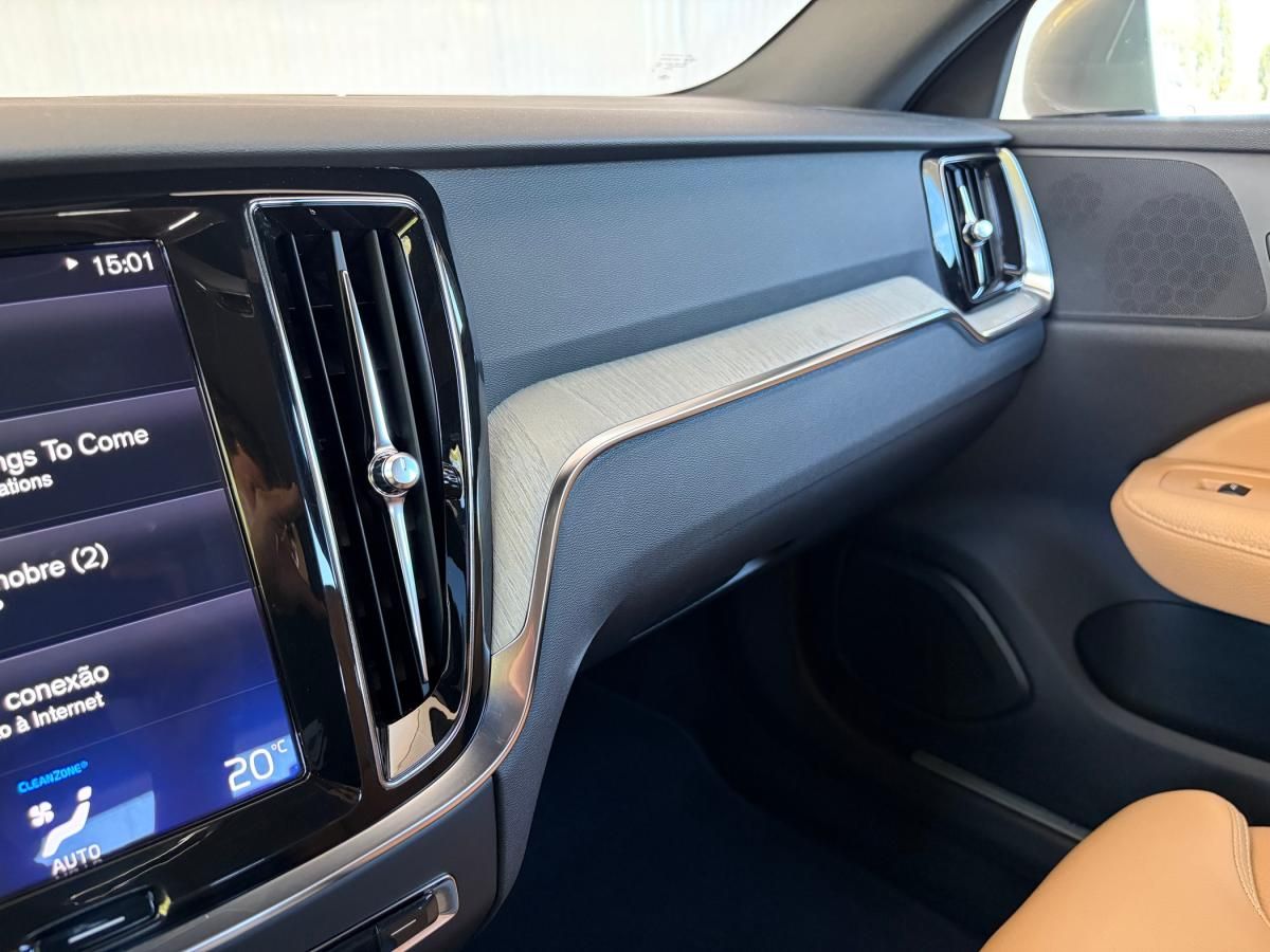 volvo-v60-2019-diesel-1969cc