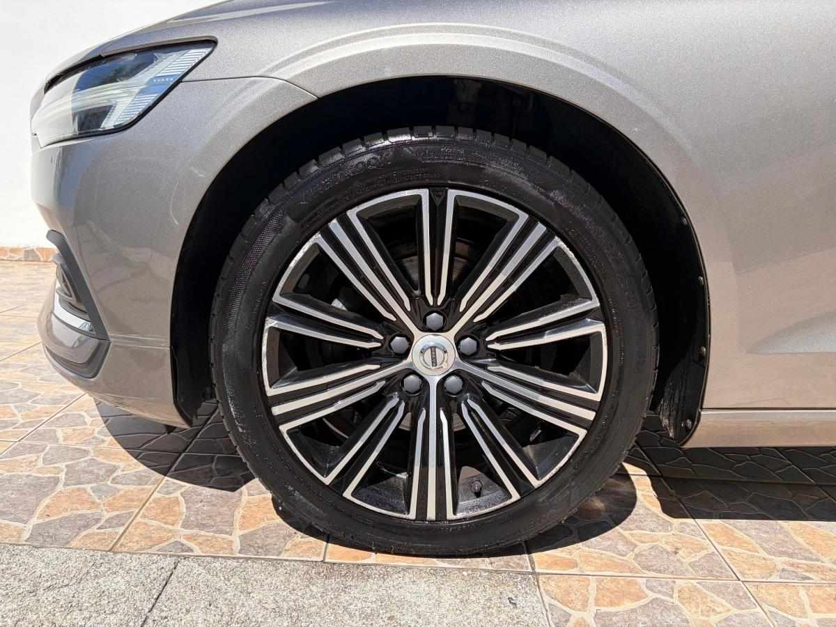 volvo-v60-2019-diesel-1969cc