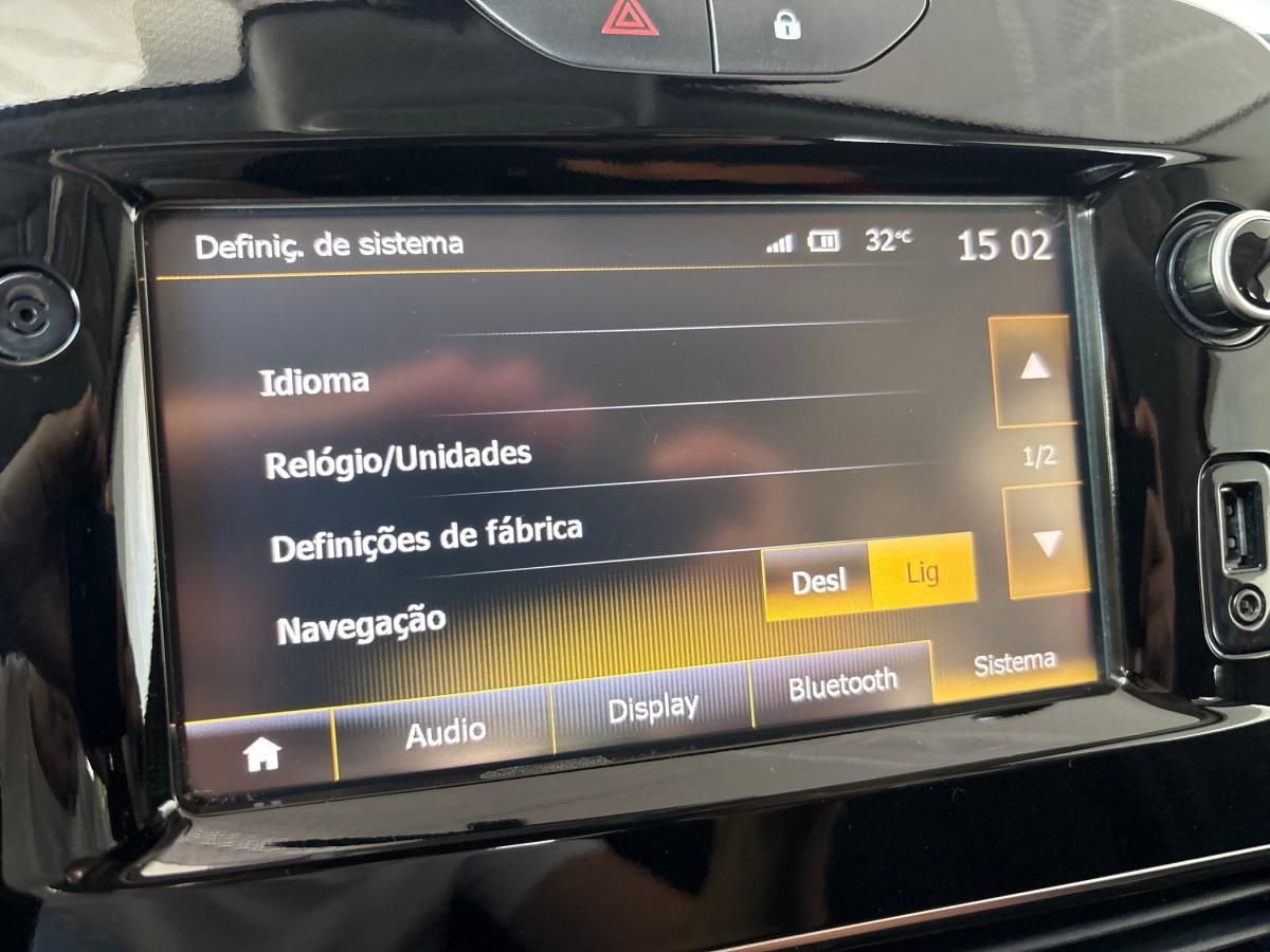 renault-clio-sport-tourer-2017-diesel-1461cc
