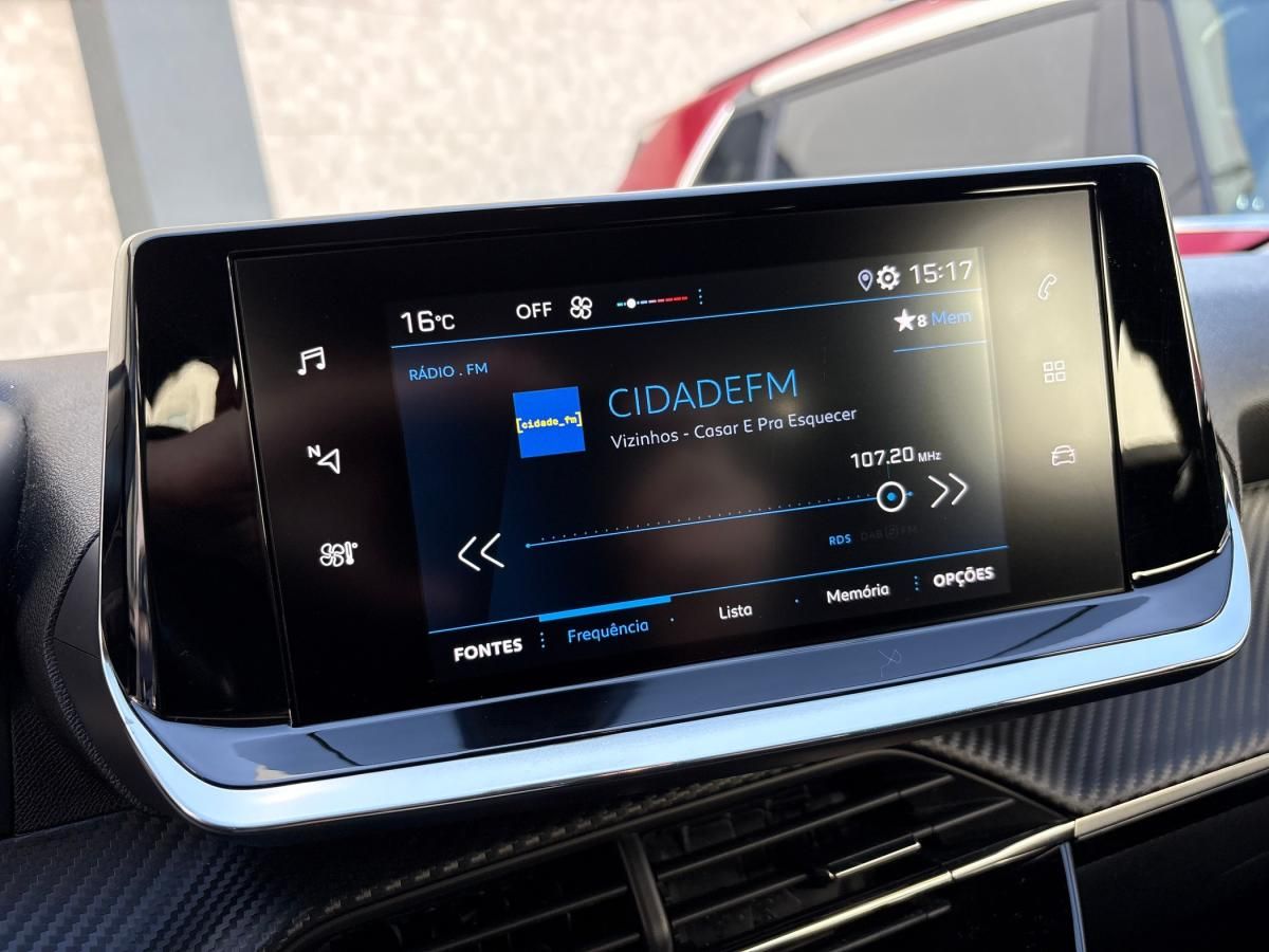 peugeot-208-2021-gasolina-1199cc