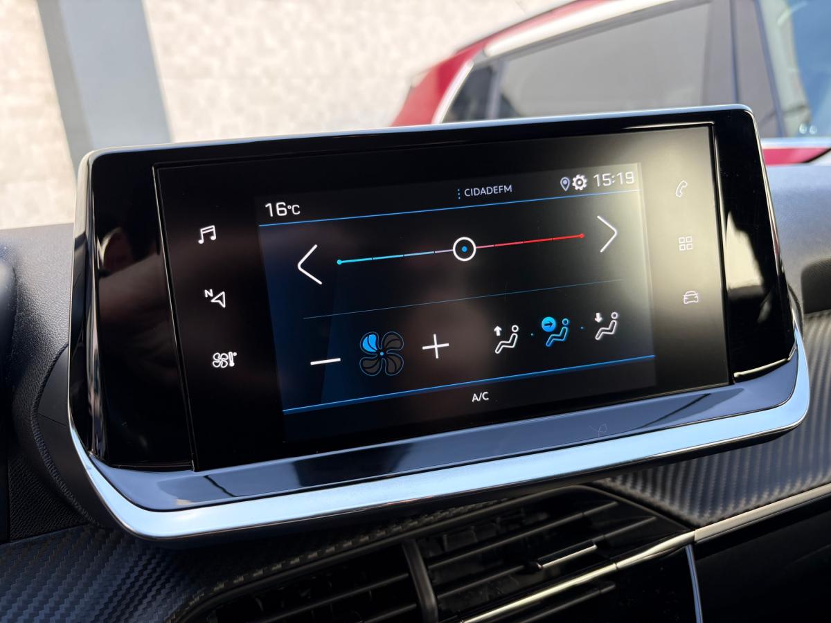 peugeot-208-2021-gasolina-1199cc